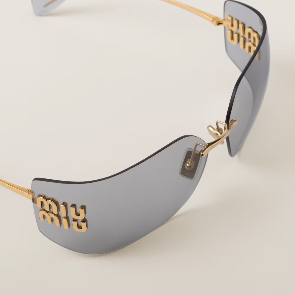 Lunettes de soleil géométriques pour femme en métal